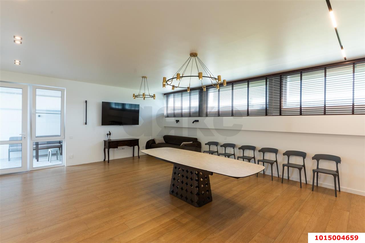 Фото №36: Дом 182 м² + 4.6 сот. - Геленджик, ул. Розы Люксембург, 46