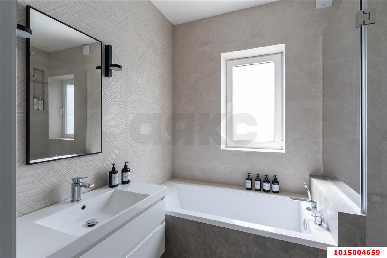 Фото №53: Дом 182 м² + 4.6 сот. - Геленджик, ул. Розы Люксембург, 46