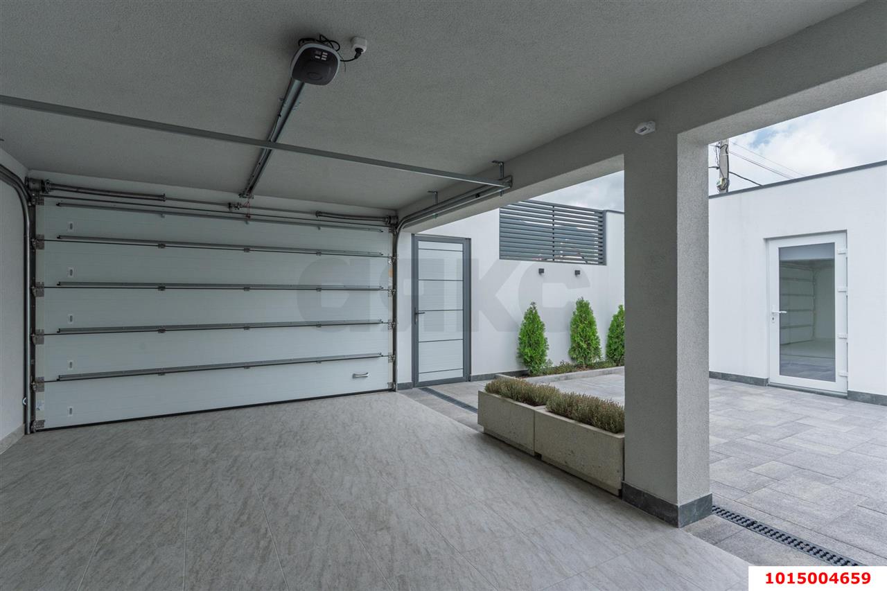 Фото №13: Дом 182 м² + 4.6 сот. - Геленджик, ул. Розы Люксембург, 46