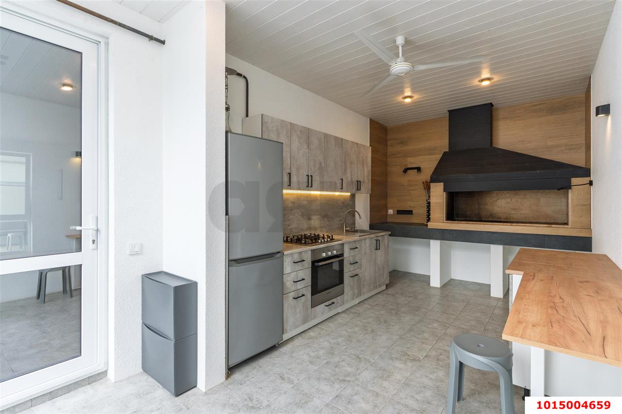 Фото №14: Дом 182 м² + 4.6 сот. - Геленджик, ул. Розы Люксембург, 46