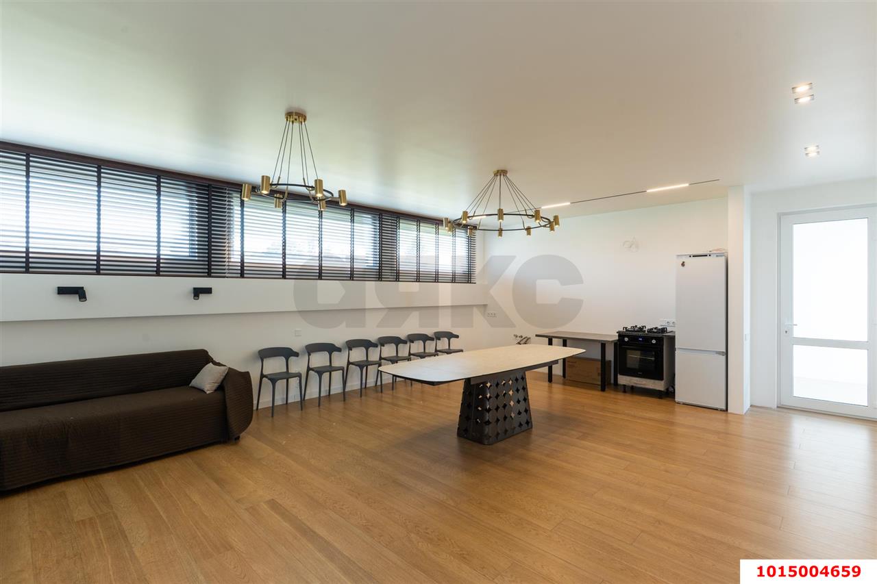 Фото №38: Дом 182 м² + 4.6 сот. - Геленджик, ул. Розы Люксембург, 46