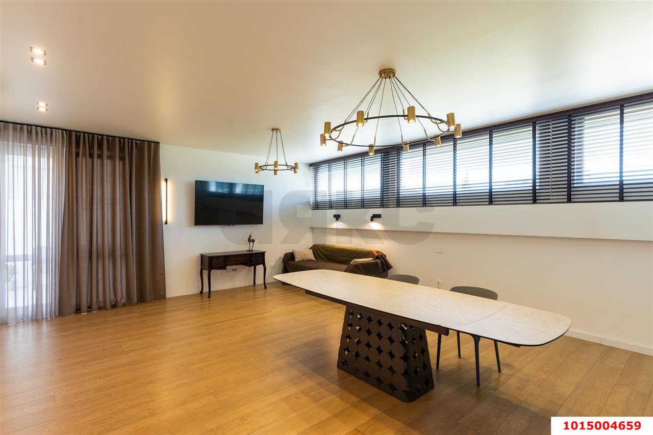 Фото №34: Дом 182 м² + 4.6 сот. - Геленджик, ул. Розы Люксембург, 46