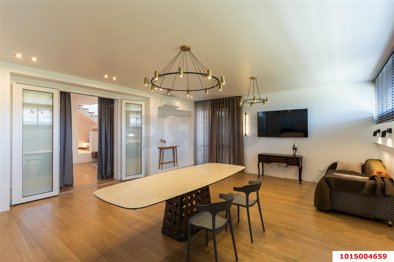 Фото №32: Дом 182 м² + 4.6 сот. - Геленджик, ул. Розы Люксембург, 46