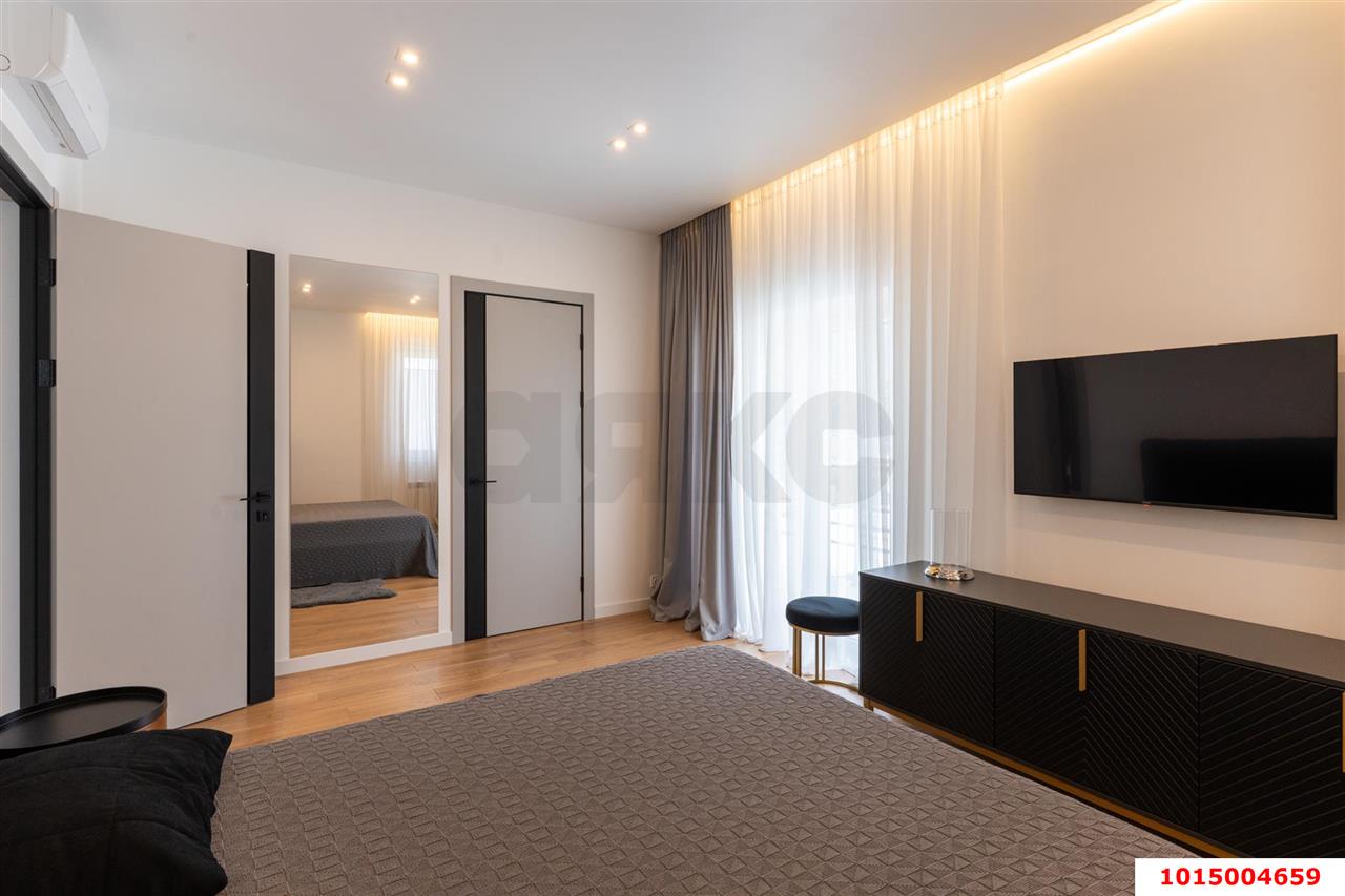 Фото №47: Дом 182 м² + 4.6 сот. - Геленджик, ул. Розы Люксембург, 46