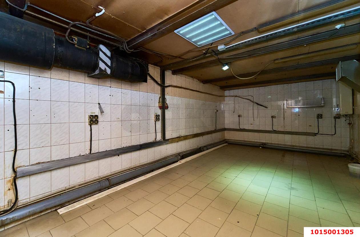 Фото №14: Торговое помещение 200 м² - Краснодар, Центральный, ул. Красноармейская, 81