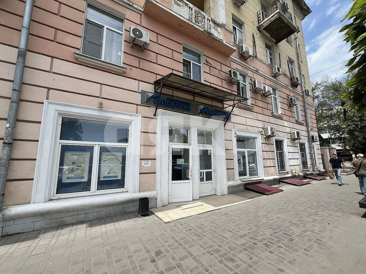 Фото №16: Коммерция 160 м² - Ростов-на-Дону, Сельмаш, ул. Селиванова, 64/112