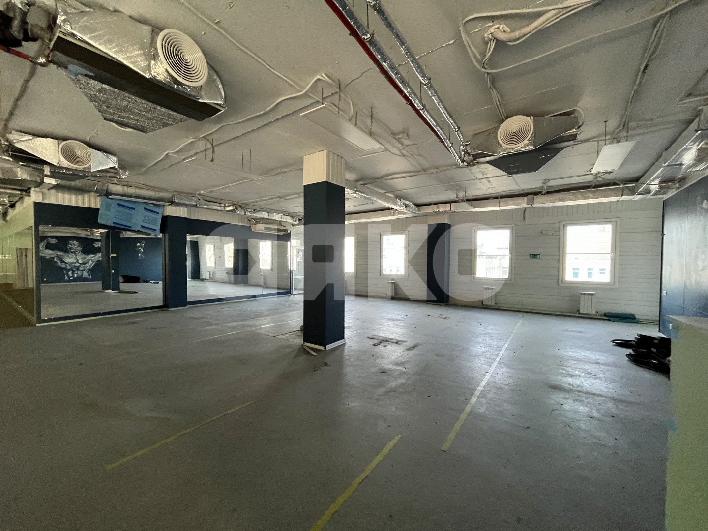 Фото №12: Коммерция 480 м² - Ростов-на-Дону, Западный, ул. 339-й Стрелковой Дивизии, 23/4