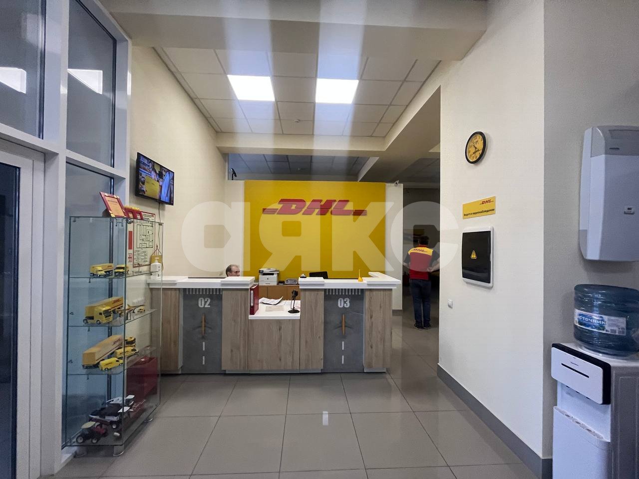 Фото №4: Коммерция 220 м² - Ростов-на-Дону, Гарант, ул. Орская, 14/19