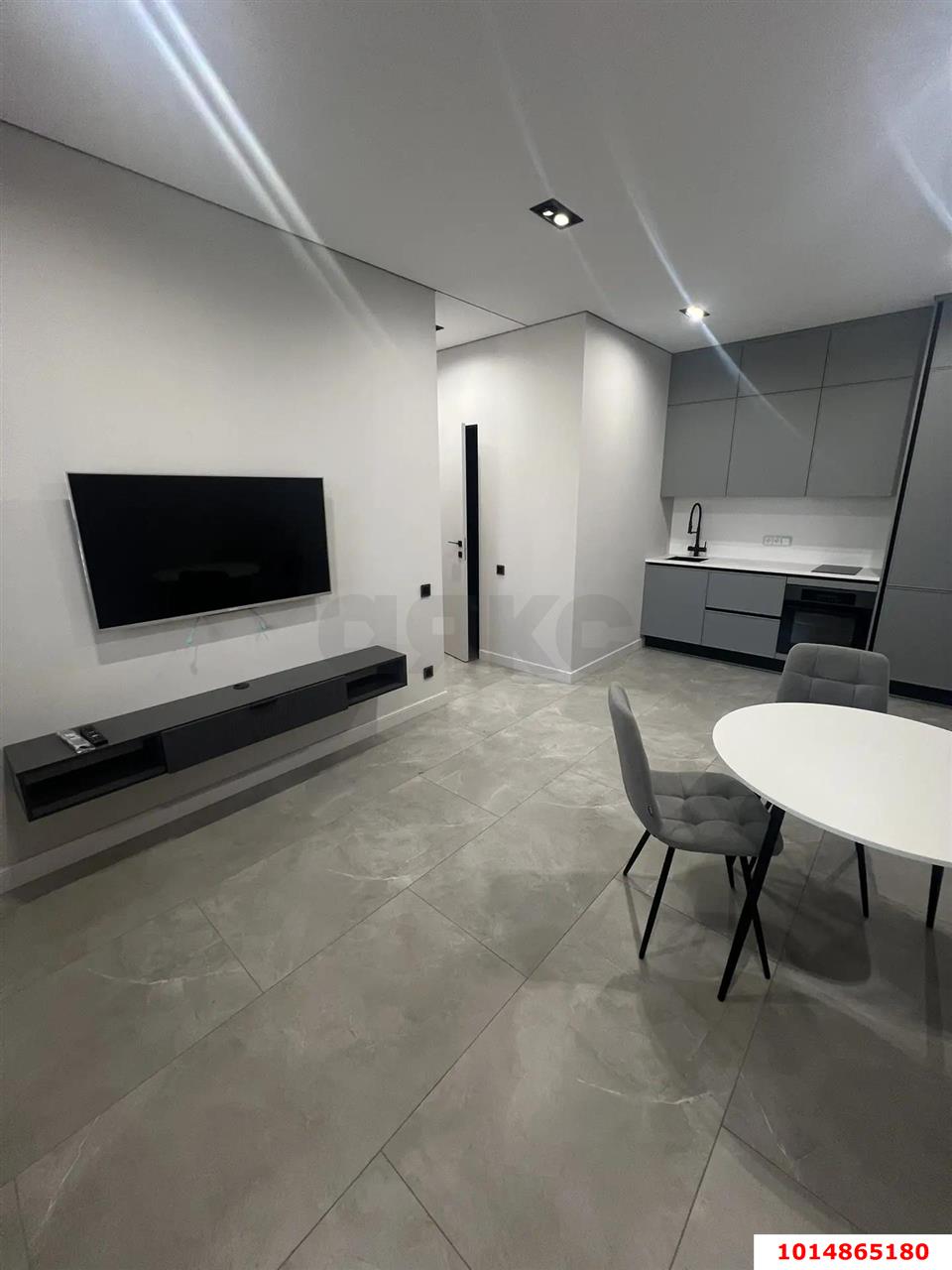 Фото №8: 1-комнатная квартира <span class="whitespace-nowrap">41 м²</span>, <span class="whitespace-nowrap">7/16 эт.</span> - Краснодар, Прикубанский внутригородской округ, мкр. Фестивальный, ул. Круговая, 4/1