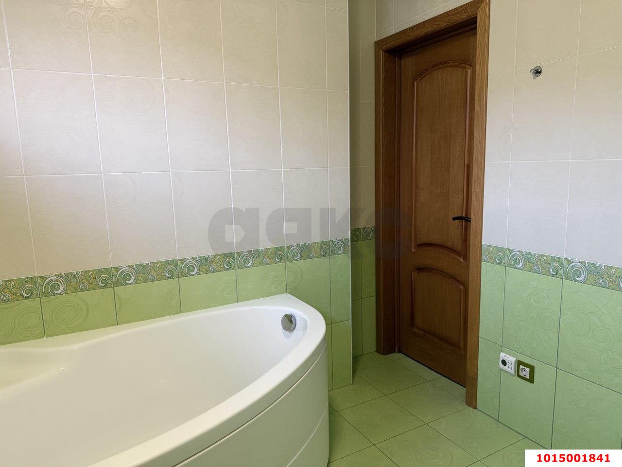 Фото №11: Таунхаус 117 м² + 1.5 сот. - Российский, ЖК Вилла Роз, ул. Бисерная, 19Б