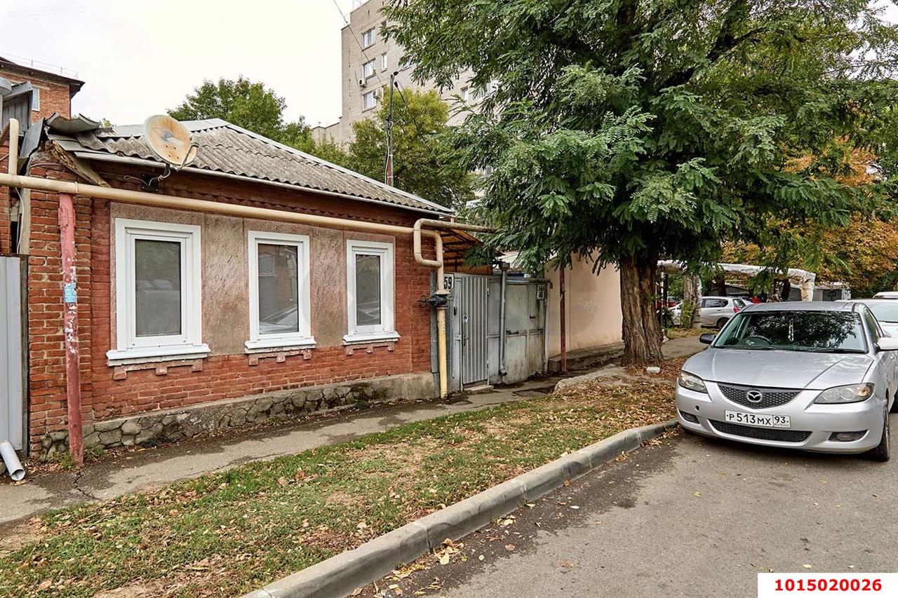 Фото №16: Часть дома <span class="whitespace-nowrap">54 м²</span> <span class="whitespace-nowrap">+ 1 сот.</span>, <span class="whitespace-nowrap">1 эт.</span> - Краснодар, Центральный внутригородской округ, мкр. Центральный, ул. Володи Головатого, 359