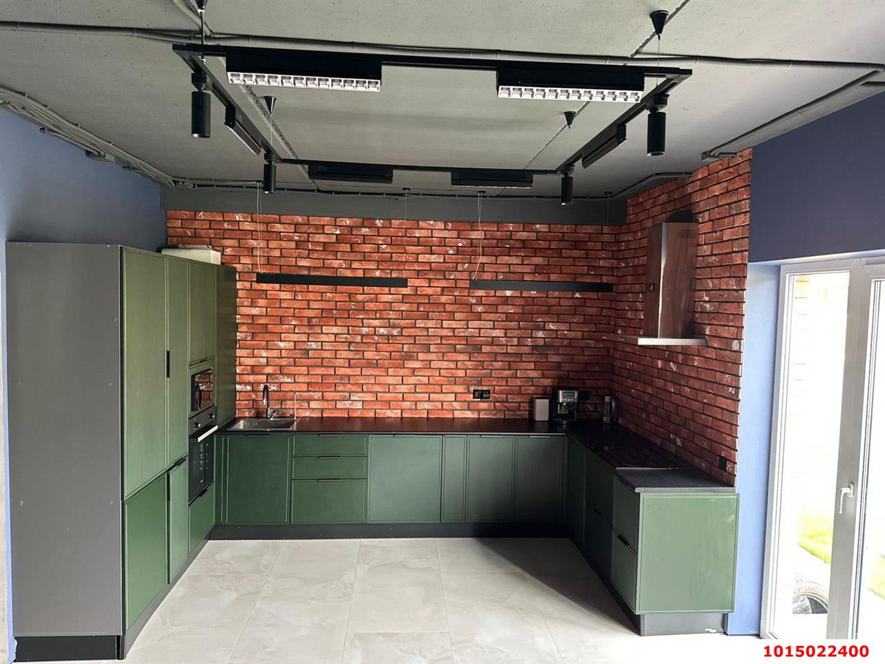 Фото №1: Дом 148 м² + 4 сот. - Индустриальный, Прикубанский внутригородской округ, ул. Витаминная, 41