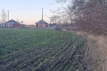 Фото №2: Земельный участок под ИЖС 4 сот. - Саратовский, 