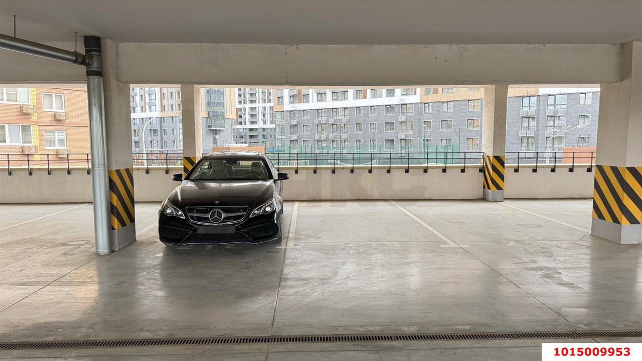 Фото №3: Гараж - Краснодар, Центральный внутригородской округ, Табачная Фабрика, мкр. ЖК Все Свои Вип, ул. Колхозная, 5с2