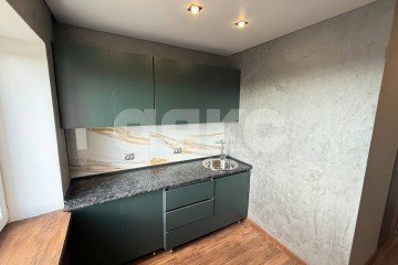 Фото №2: 3-комнатная квартира 50 м² - Мариуполь, р. Жовтневый, пр-кт Ленина, 143