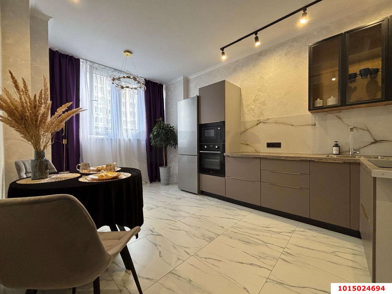 Фото №4: 1-комнатная квартира 40 м² - Краснодар, ЖК Красная Площадь, ул. Конгрессная, 19/1