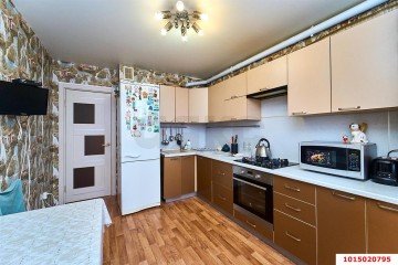 Фото №2: 2-комнатная квартира 56 м² - Яблоновский, мкр. жилой комплекс Солнечный, ул. Солнечная, 55к16