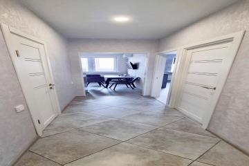 Фото №3: 2-комнатная квартира 51 м² - Краснодар, мкр. Гидростроителей, ул. имени Снесарева, 10/1