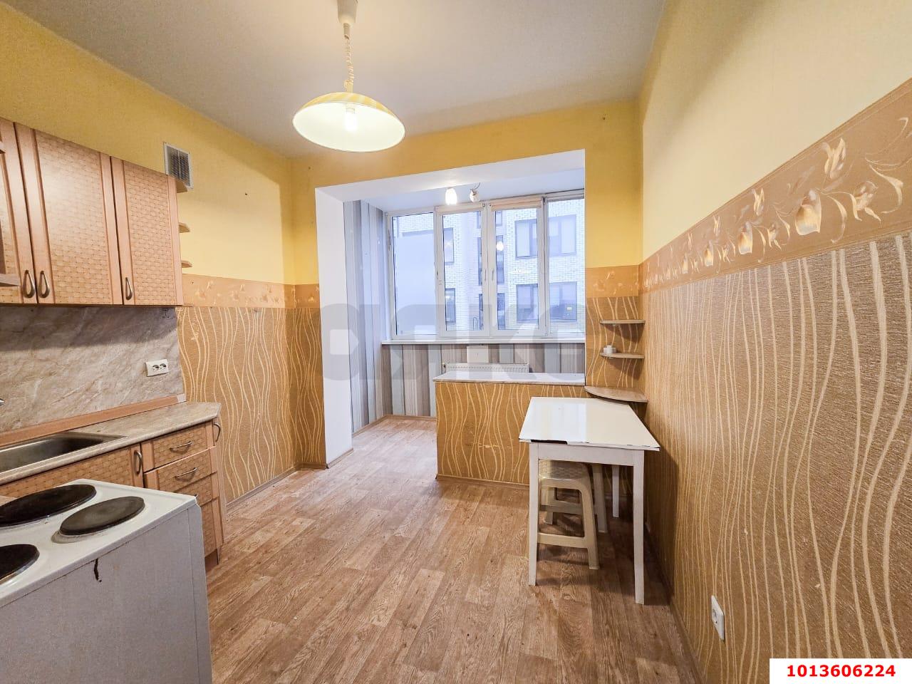 Фото №1: 1-комнатная квартира 38 м² - Краснодар, ЖК Культурный, Прикубанский внутригородской округ, Завод Радиоизмерительных Приборов, жилой комплекс Культурный, мкр. Музыкальный, ул. имени Сергея Есенина, 82/3