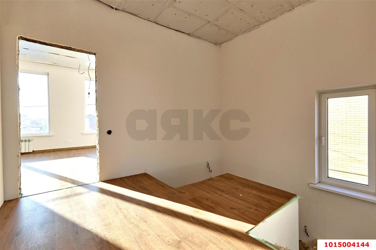 Фото №12: Дом 145 м² + 4.05 сот. - Южный, коттеджный  Южная столица, пер. Афипский, 3