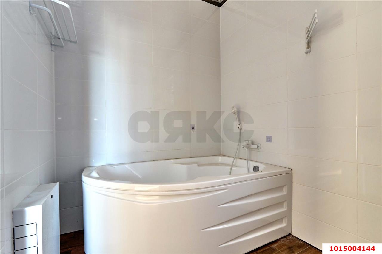 Фото №14: Дом 145 м² + 4.05 сот. - Южный, коттеджный  Южная столица, пер. Афипский, 3