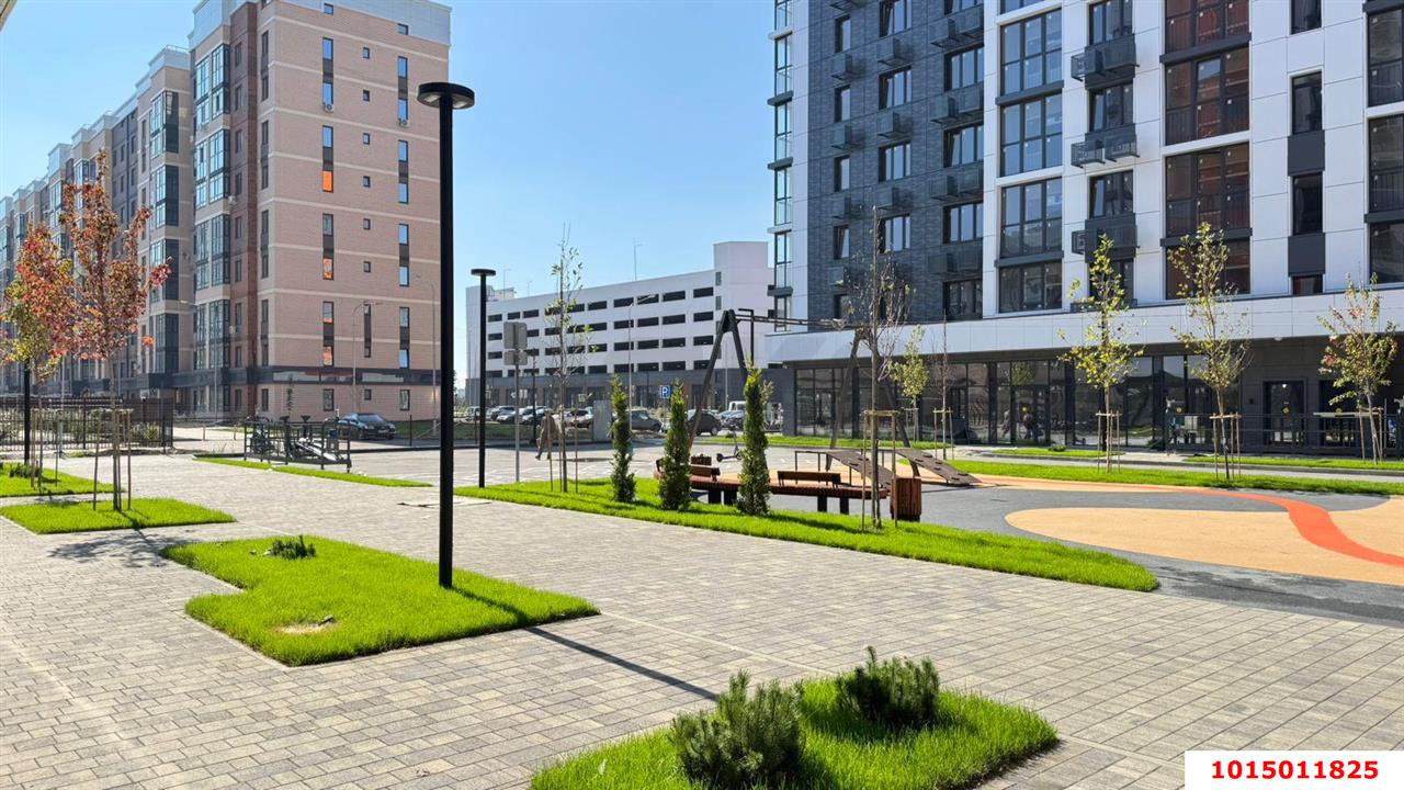 Фото №8: Торговое помещение 30 м² - Краснодар, жилой комплекс Друзья, ул. имени Генерала Брусилова, 28к3