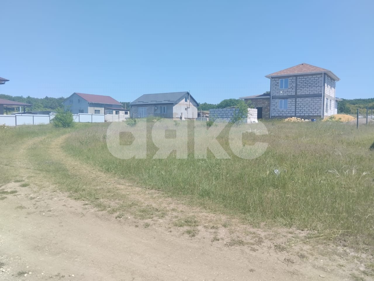 Фото №4: Земельный участок под ИЖС 6.2 сот. - Мирное, ул. Вилора Чекмак