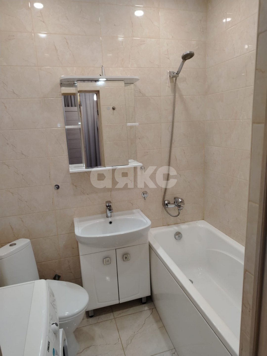 Фото №22: 1-комнатная квартира 40 м² - Ростов-на-Дону, жилой комплекс Центральный, пер. Доломановский, 124с2