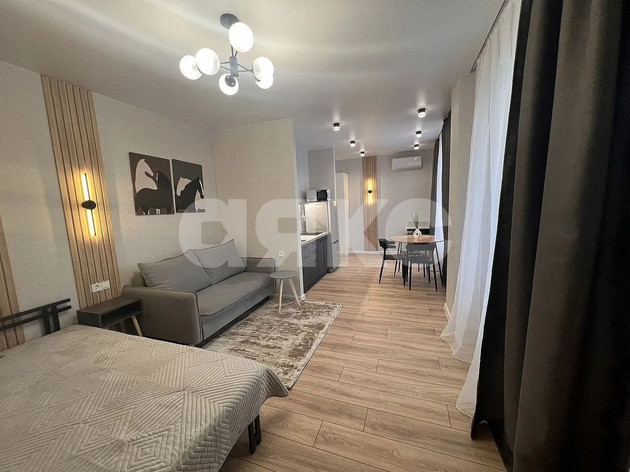 Фото №1: 1-комнатная квартира 35 м² - Ростов-на-Дону, Кировский, пр-кт Ворошиловский, 82/4