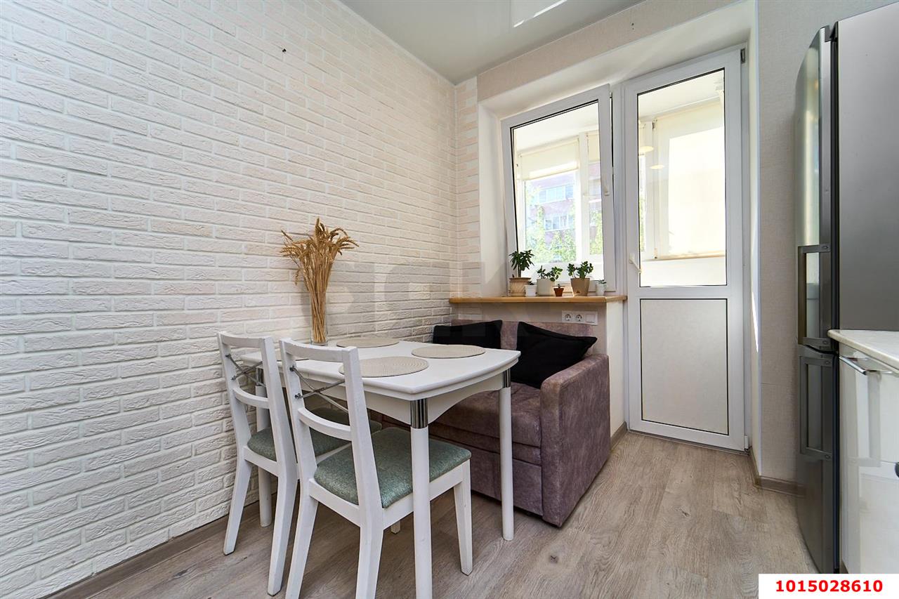 Фото №6: 1-комнатная квартира 33 м² - Южный, жилой комплекс Ясная Поляна, ул. Войсковая, 10Б