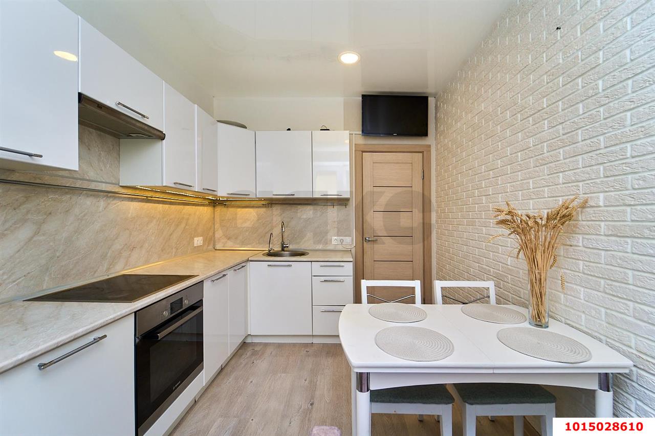 Фото №8: 1-комнатная квартира 33 м² - Южный, жилой комплекс Ясная Поляна, ул. Войсковая, 10Б