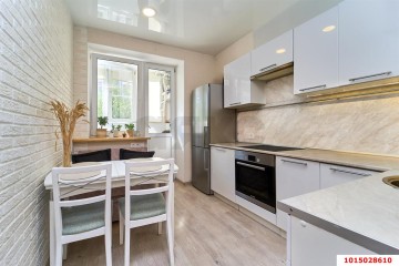 Фото №5: 1-комнатная квартира 33 м² - Южный, мкр. жилой комплекс Ясная Поляна, ул. Войсковая, 10Б