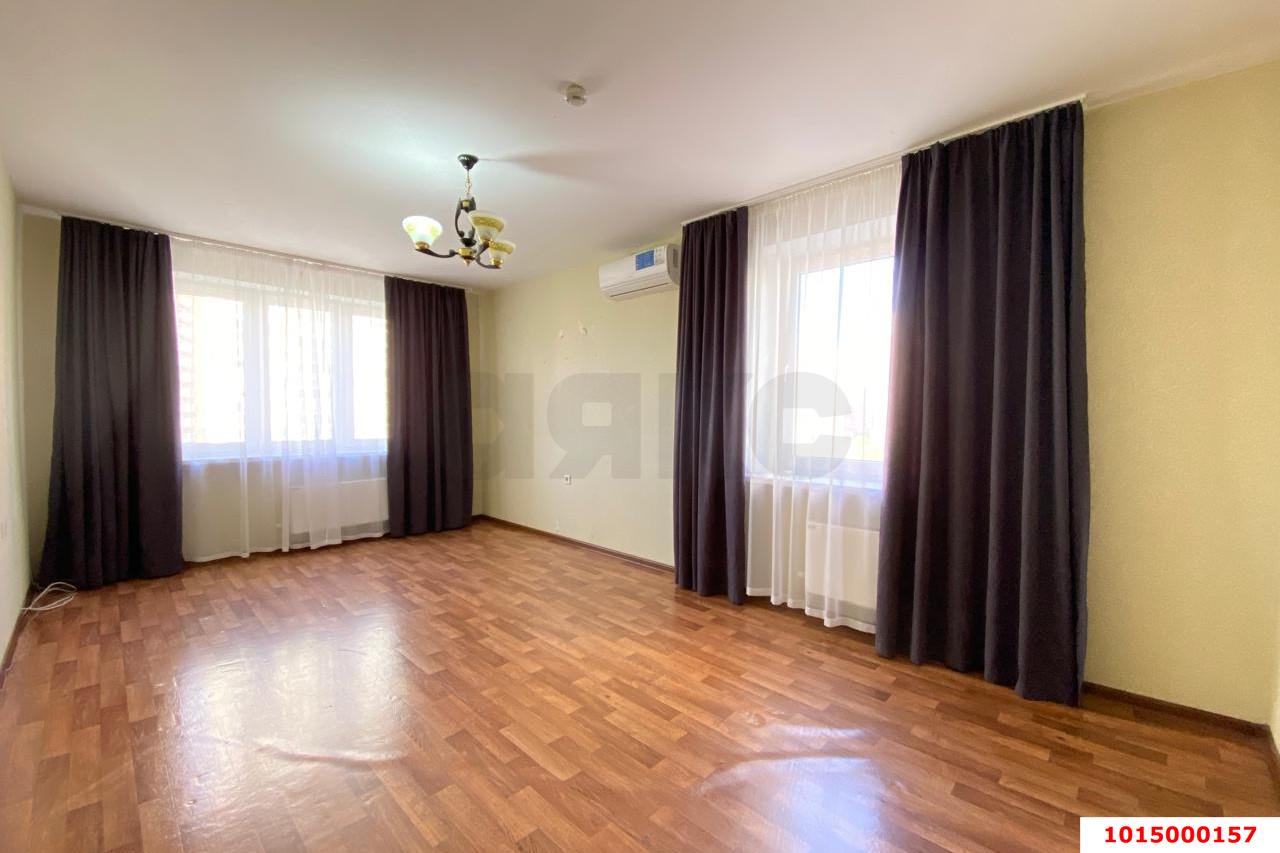 Фото №4: 2-комнатная квартира 65 м² - Краснодар, Прикубанский внутригородской округ, мкр. Восточно-Кругликовский, ул. им. Героя Яцкова И.В., 16