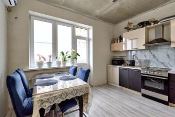 Фото №1: 3-комнатная квартира 69 м² - Краснодар, мкр. Прикубанский внутригородской округ, ул. Лётчика Позднякова, 2