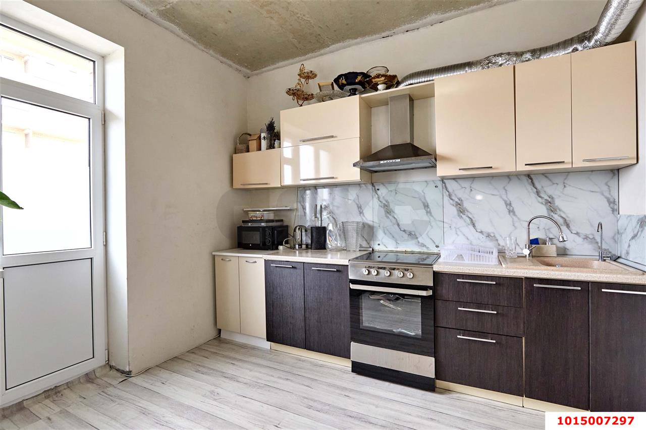 Фото №6: 3-комнатная квартира 69 м² - Краснодар, жилой комплекс Дыхание, ул. Лётчика Позднякова, 2