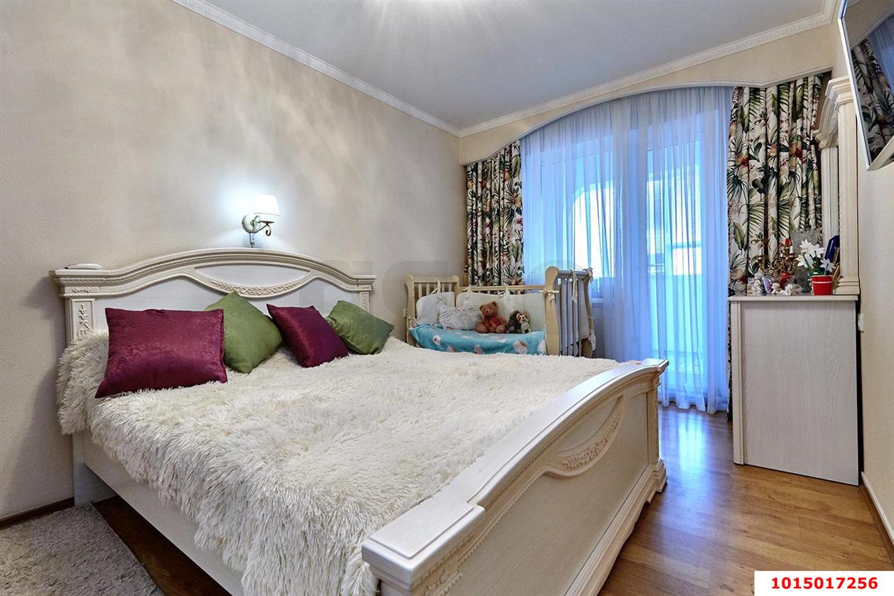 Фото №9: 3-комнатная квартира 80 м² - Краснодар, Краевая Клиническая Больница, ул. Восточно-Кругликовская, 53