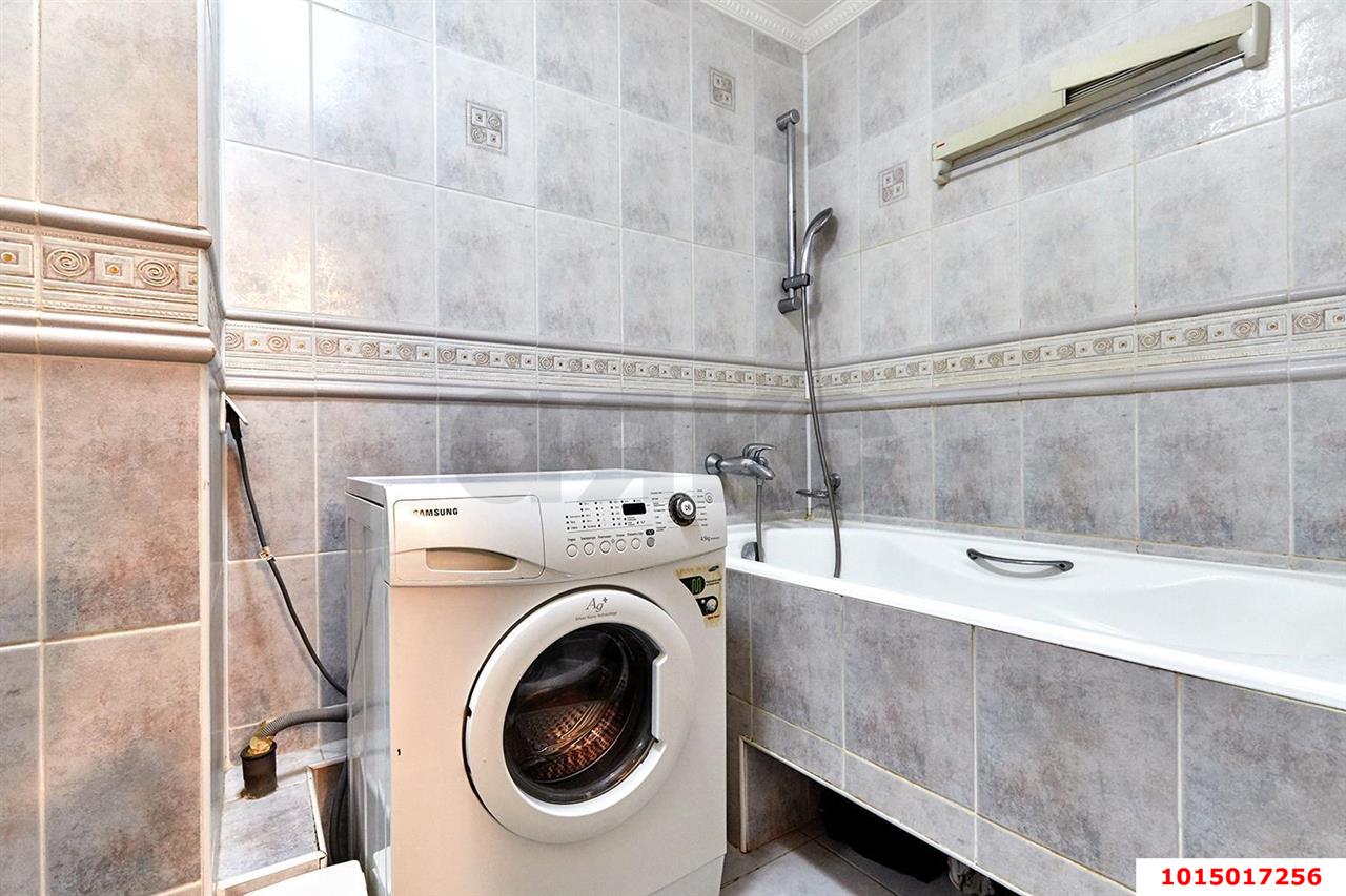 Фото №11: 3-комнатная квартира 80 м² - Краснодар, Прикубанский внутригородской округ, мкр. Краевая Клиническая Больница, ул. Восточно-Кругликовская, 53