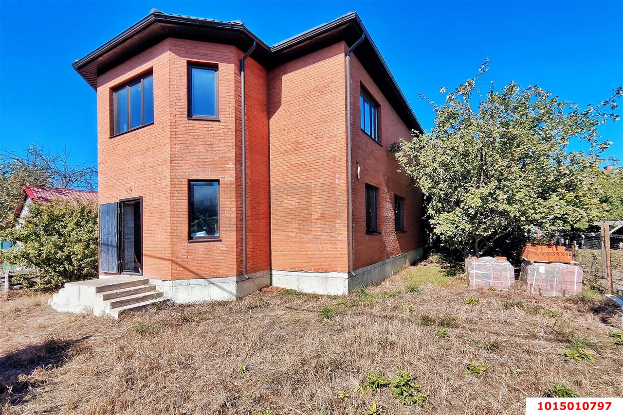 Фото №1: Дом 200 м² + 5 сот. - ДНТ Зори Кубани, ул. Абрикосовая, 101