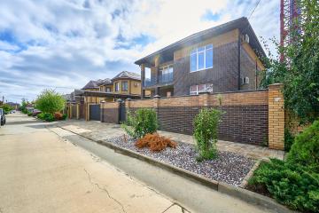 Фото №2: Дом 233 м² - Краснодарский, мкр. КП Бавария, ул. Варениковская, 14