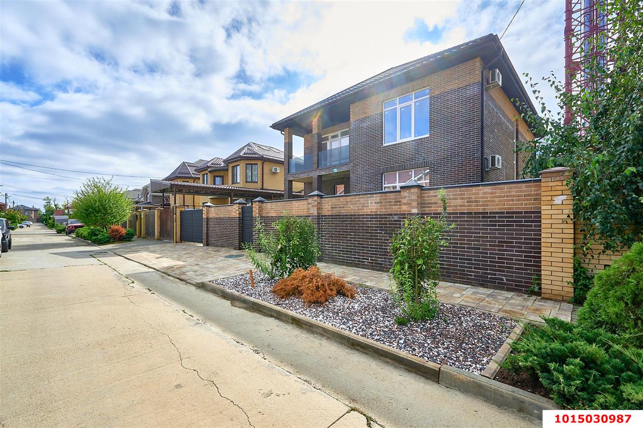 Фото №2: Дом 233 м² + 4.77 сот. - Краснодарский, Прикубанский внутригородской округ, мкр. КП Бавария, ул. Варениковская, 14