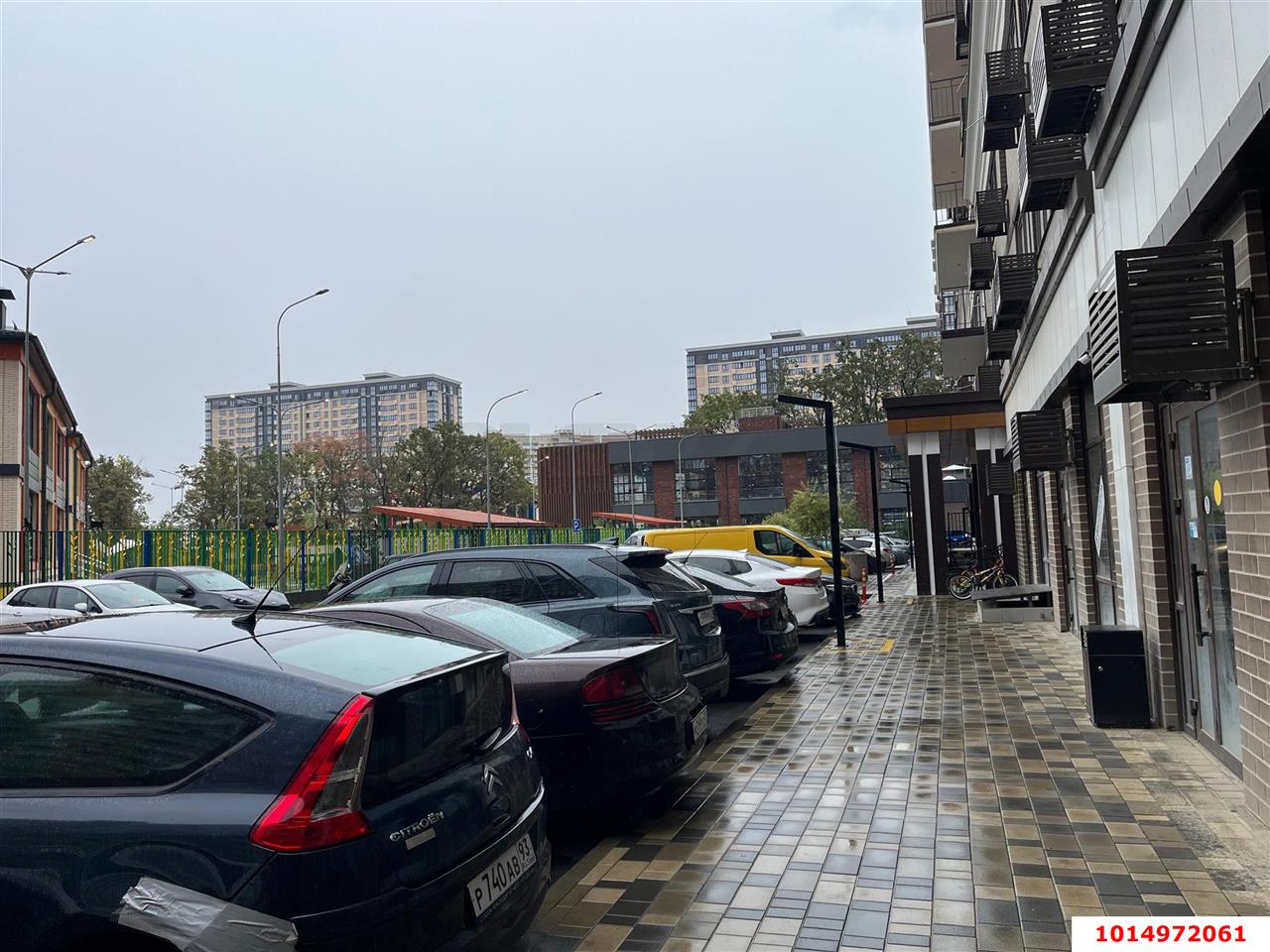 Фото №6: Торговое помещение 48 м² - Краснодар, жилой комплекс Самолёт-5, ул. Ивана Беличенко, 103