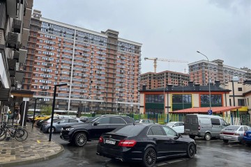 Фото №5: Торговое помещение 48 м² - Краснодар, мкр. жилой комплекс Самолёт-5, ул. Ивана Беличенко, 103