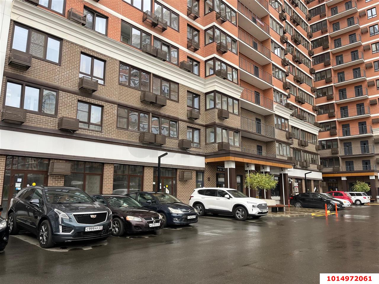 Фото №3: Торговое помещение 48 м² - Краснодар, жилой комплекс Самолёт-5, ул. Ивана Беличенко, 103