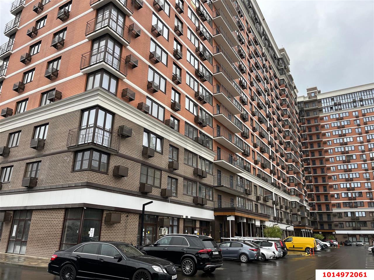 Фото №2: Торговое помещение 48 м² - Краснодар, жилой комплекс Самолёт-5, ул. Ивана Беличенко, 103