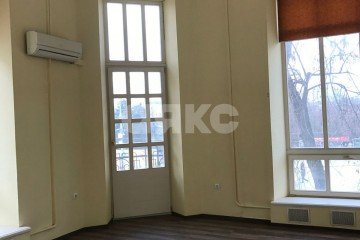 Фото №4: Коммерция 180 м² - Ростов-на-Дону, р. Ленинский, ул. Большая Садовая, 58
