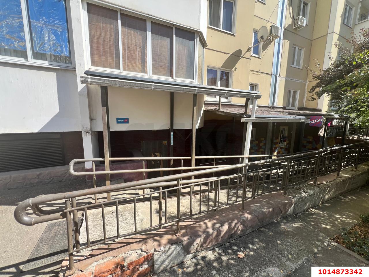 Фото №3: Торговое помещение 65 м² - Краснодар, Московский, ул. им. Артюшкова В.Д., 15