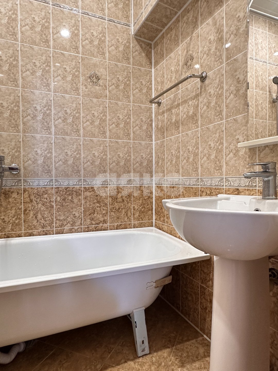 Фото №12: Дом 371 м² + 9 сот. - Супсех, ул. Цветочная, 1