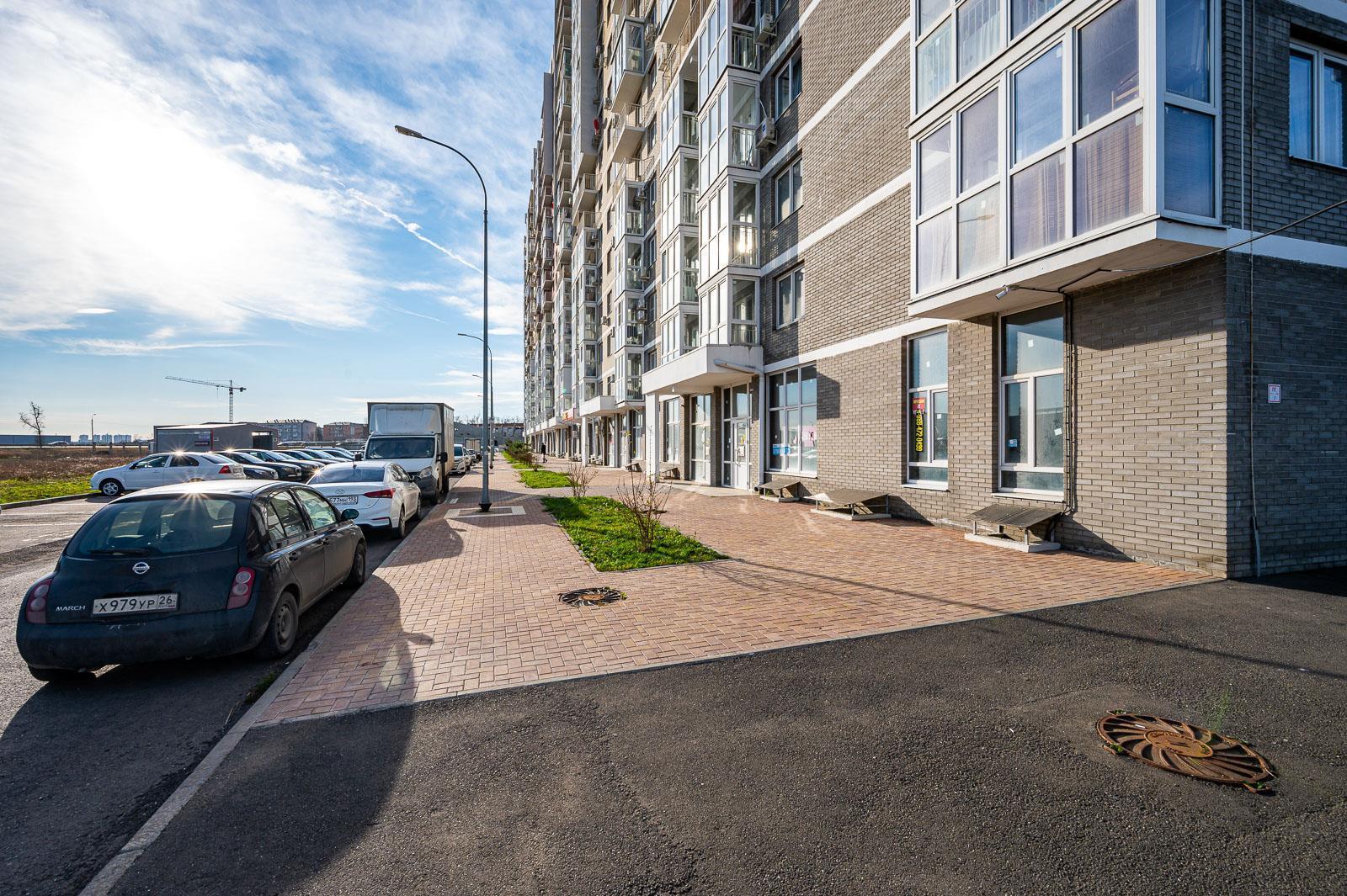 Фото №2: 2-комнатная квартира 60 м² - Краснодар, Прикубанский внутригородской округ, мкр. жилой комплекс Сармат, ул. Западный Обход, 65/1