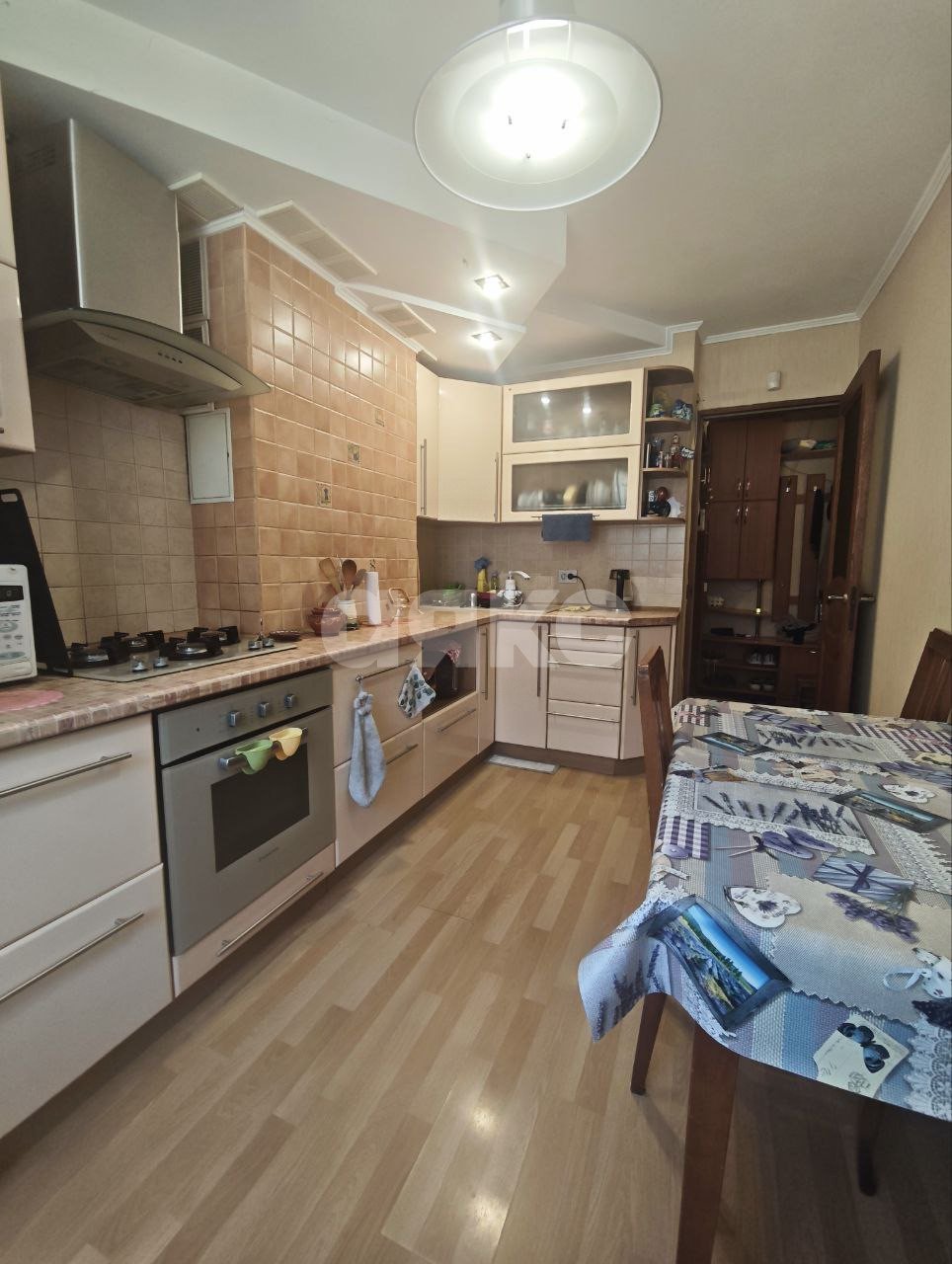 Фото №1: 4-комнатная квартира 76 м² - Мариуполь, Жовтневый, пр-кт Металлургов, 133