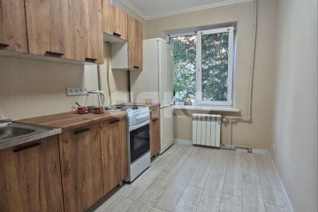 Фото №1: 3-комнатная квартира 56 м² - Мариуполь, мкр. Западный, ул. 50 лет СССР, 53